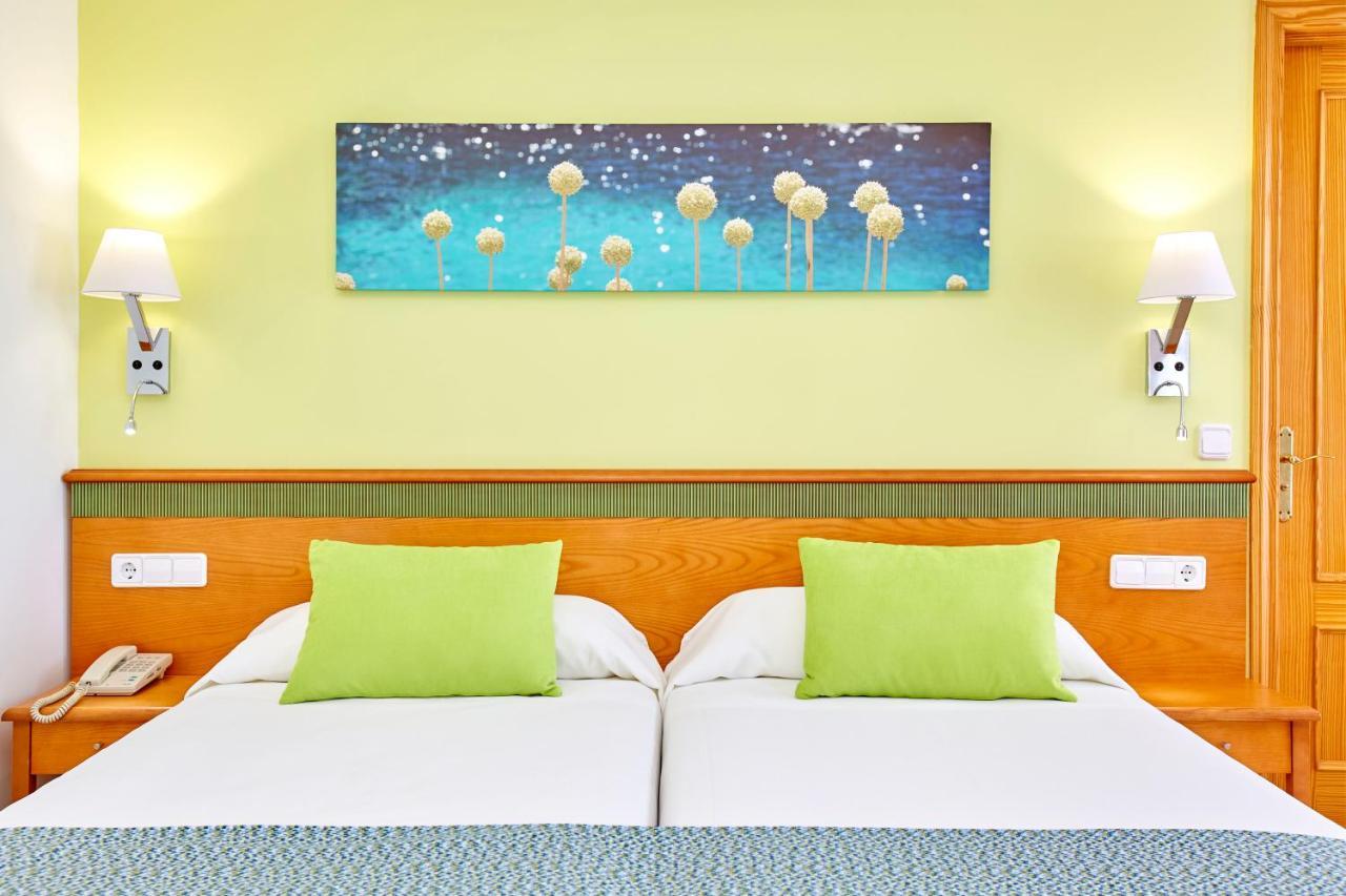 Universal Hotel Laguna 坎亚梅尔 外观 照片