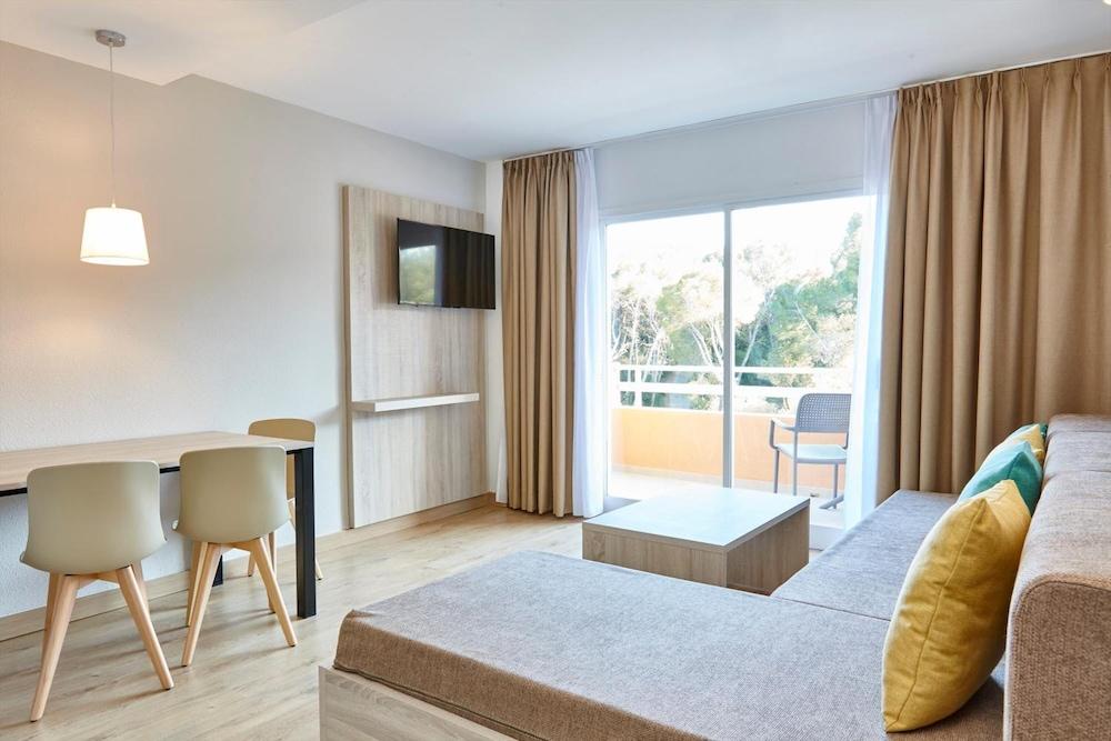 Universal Hotel Laguna 坎亚梅尔 外观 照片