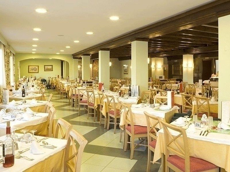 Universal Hotel Laguna 坎亚梅尔 外观 照片